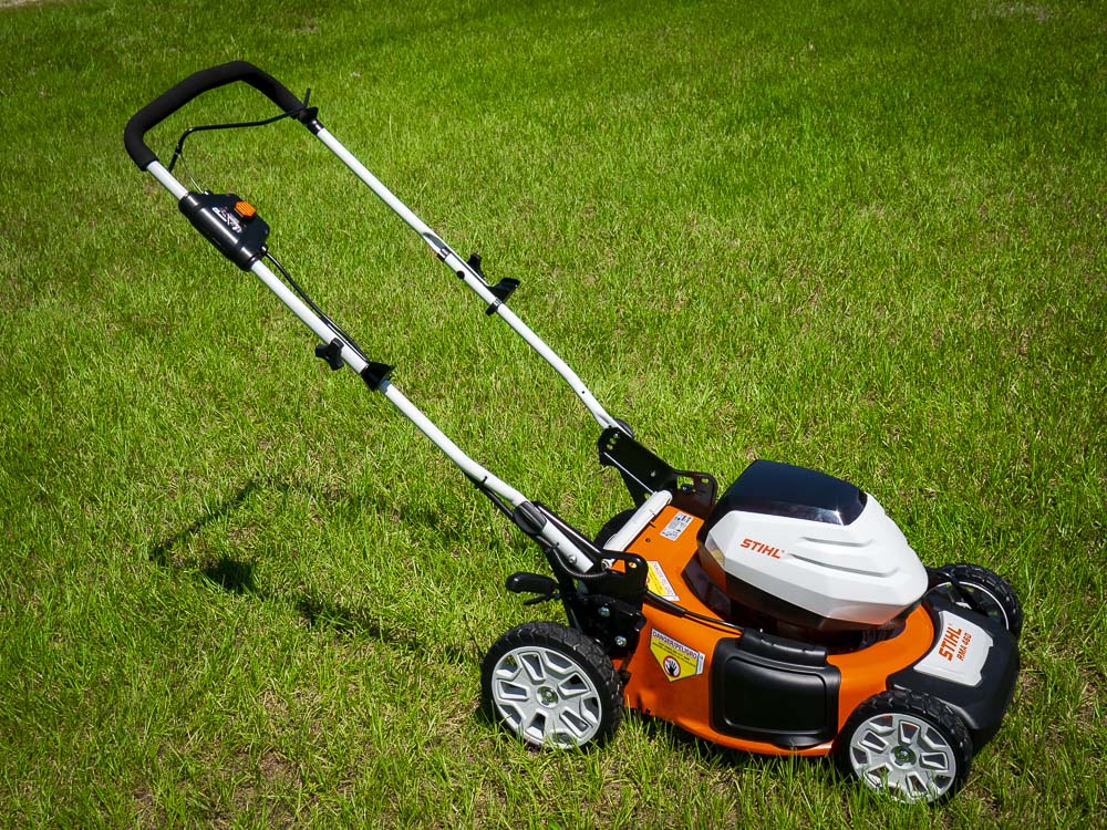 stihl battery powered weed eater reviews
