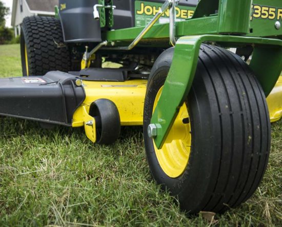 John Deere Z355R wheels