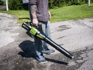 Greenworks-60V-Blower-62