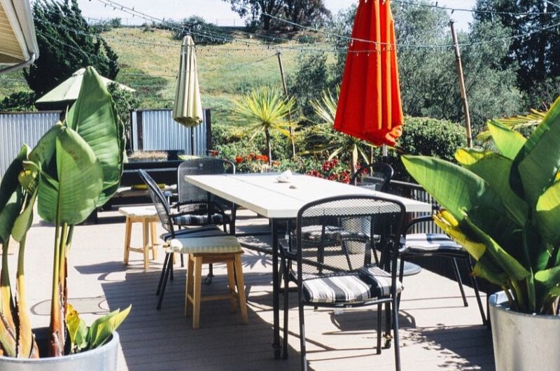 How to Use a Pressure Washer deck furniture
