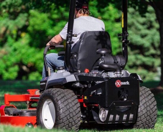Exmark Radius X-Series Zero-Turn Lawn Mower.jpg