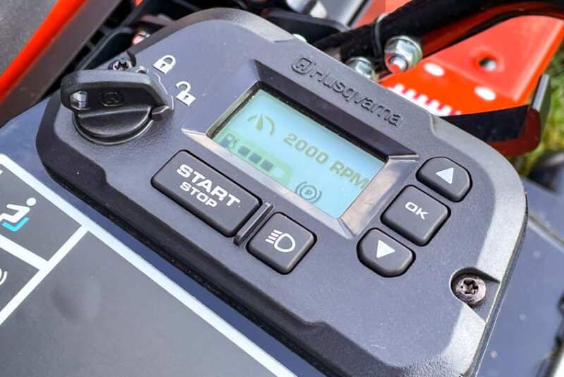 Husqvarna Xcite control panel