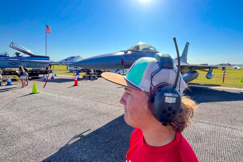ISOtunes Air Defender Radio Earmuff