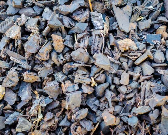 Pros and Cons of Rubber Mulch