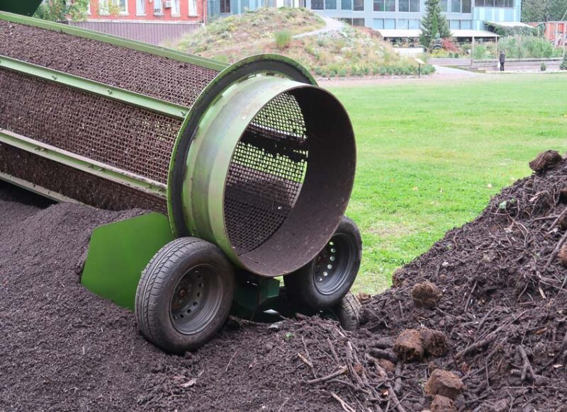 screened topsoil cost