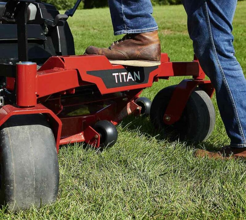 toro titan zt design