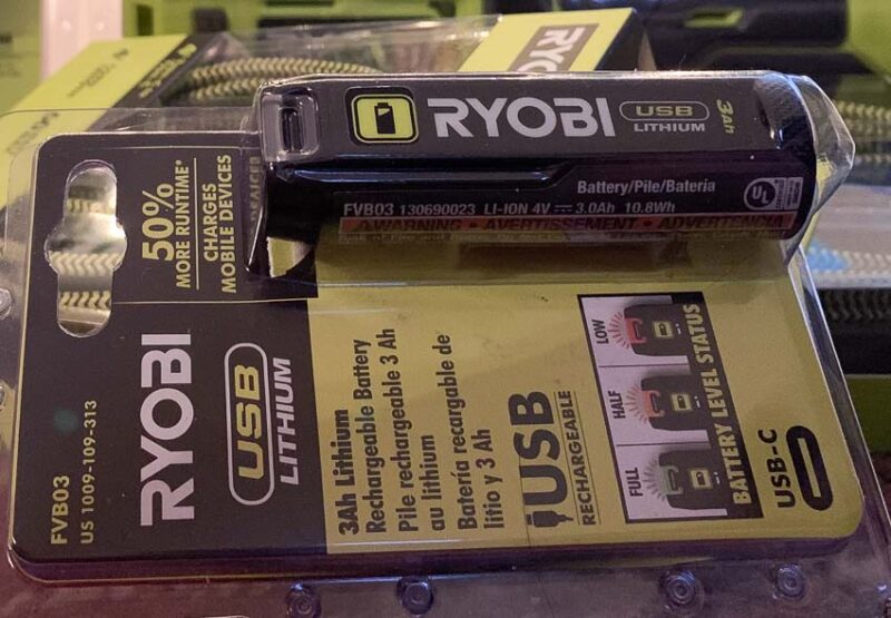 Ryobi stocking stuffer FVB03 usb charger
