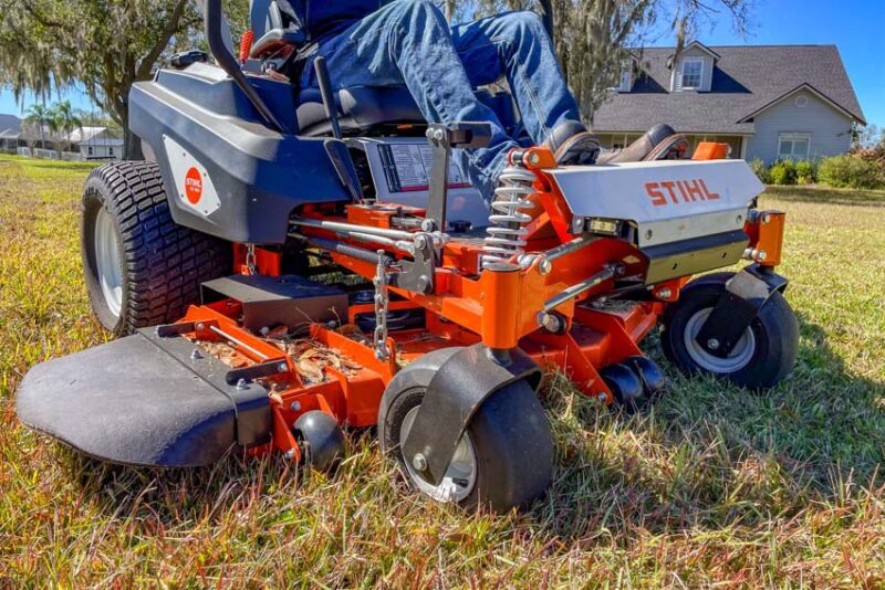 10-gauge mower deck