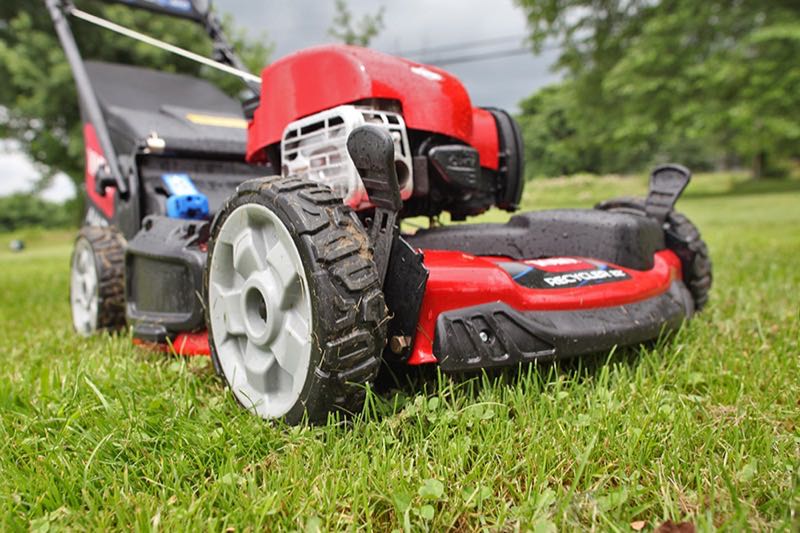 Toro 22 Personal Pace Recycler Lawnmower Review 20353