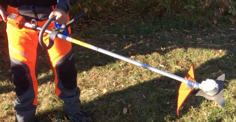 Forget replacing line—try a trimmer blade!