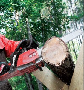 Makita 2-Stroke Chainsaw