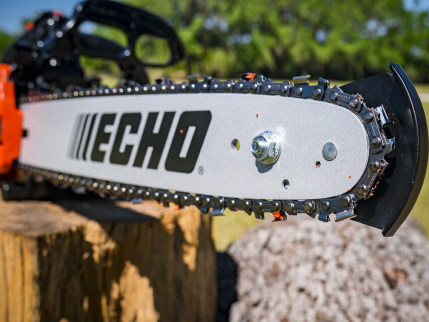 Replacing A Chainsaw Blade