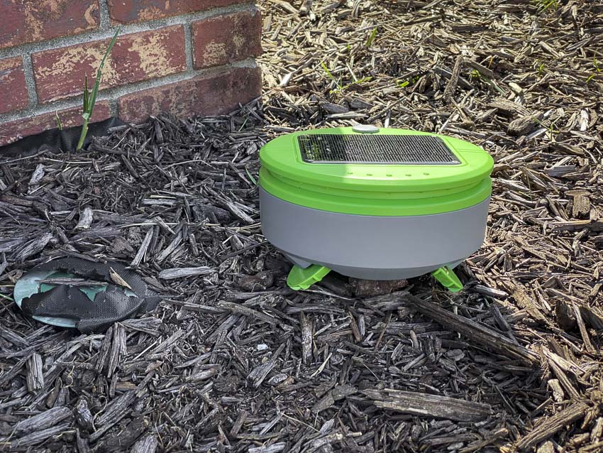 Tertill Solar powered Gardening Robot
