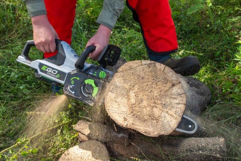 EGO 16-inch 56V chainsaw cutting