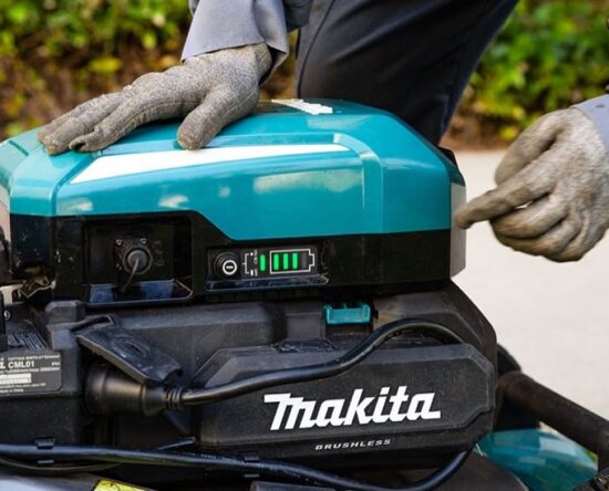 Makita ConnectX 1200Wh backpack battery