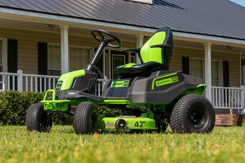 Greenworks Lawn Tractor CRT426