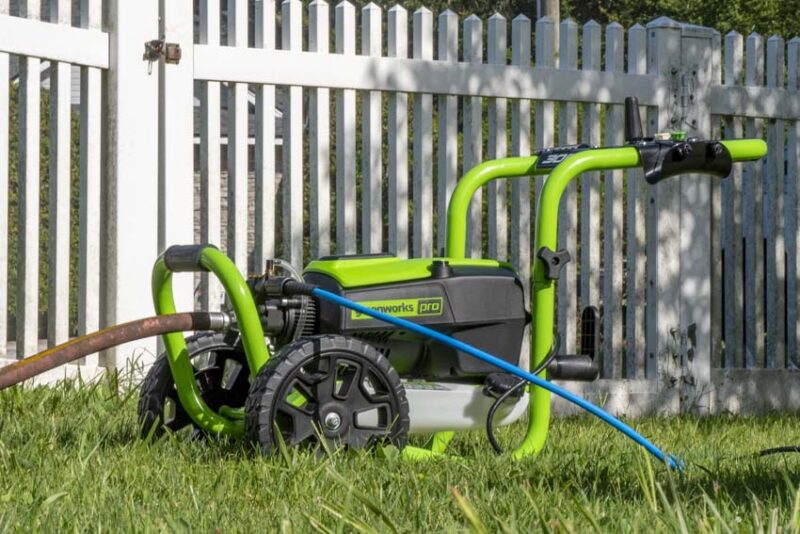 Greenworks 3000 PSI pressure washer