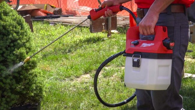 milwaukee-m12-handheld-sprayer-ope-reviews