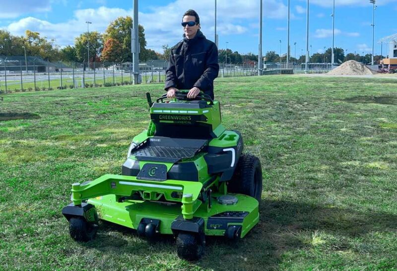 Greenworks stand on online mower