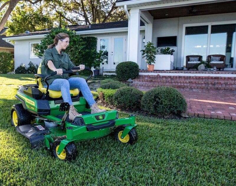 John Deere Battery-Powered Residential Zero-Turn Lawn Mower