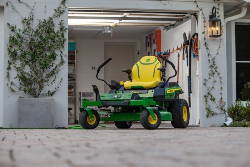 John Deere Z370R ZTrak ZT mower