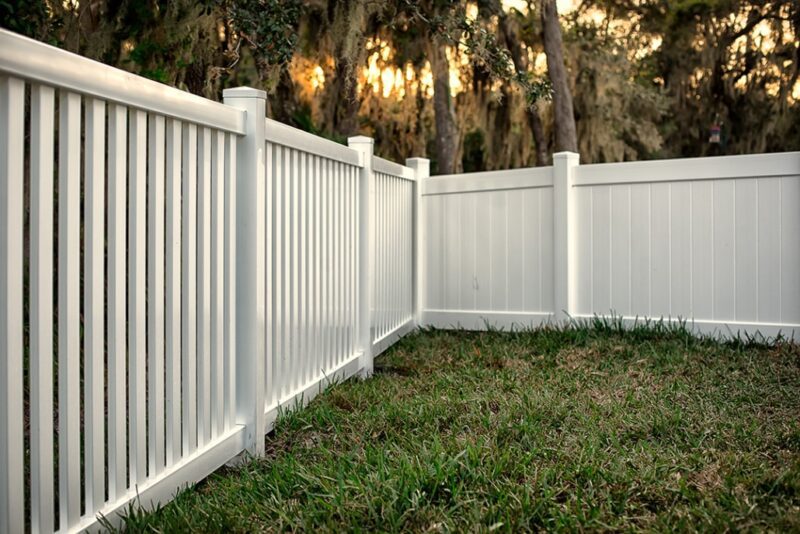 semi-privacy fence