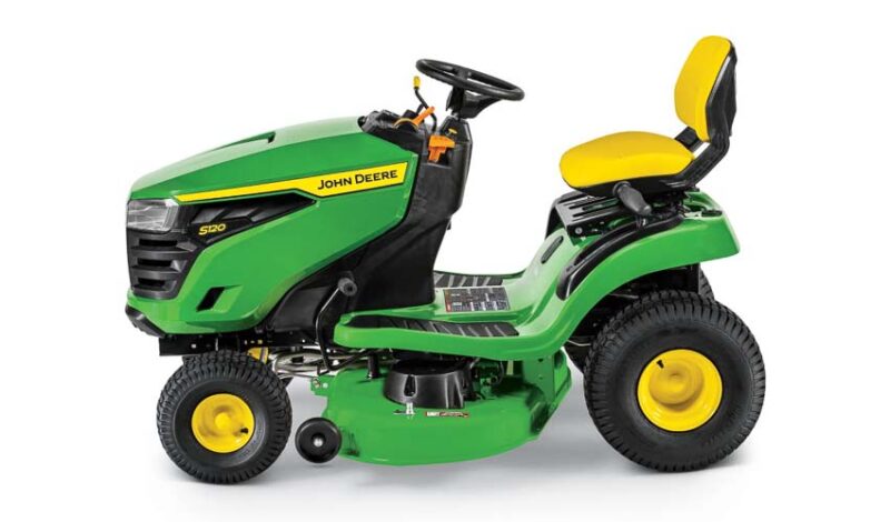 John Deere S120 Riding Lawn Tractor