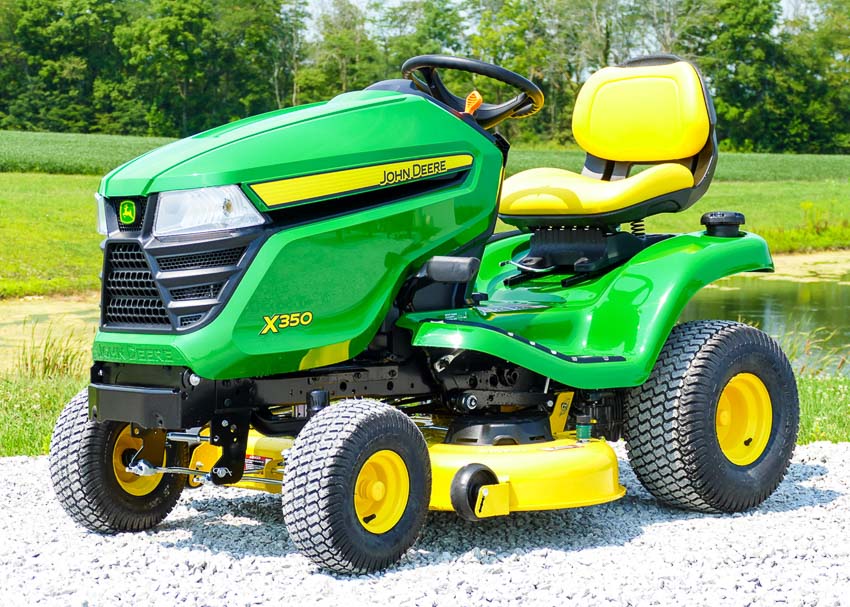 John Deere X-350 lawn tractor