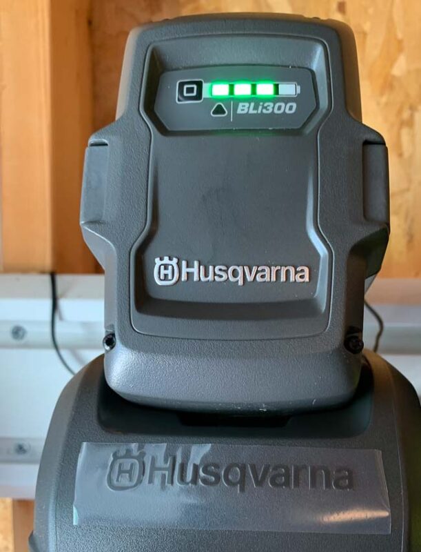Husqvarna 525iLST battery charger