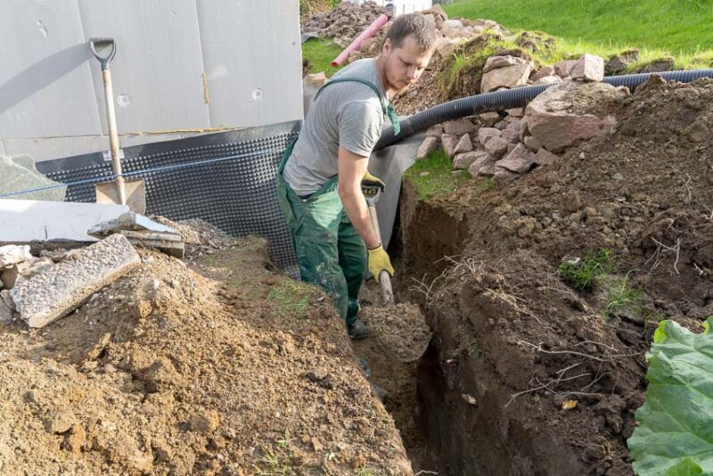 cost of hiring a professional to install a french drain