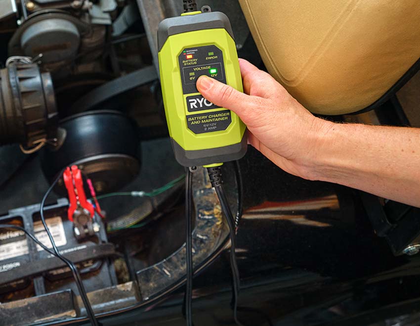 Ryobi charger and maintainer