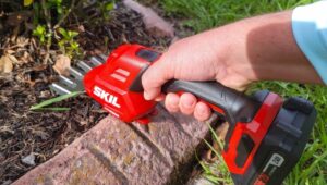 skil pwrcore 20 shears and trimmer